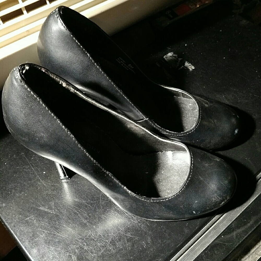 Cl by laundry black pumps heels
